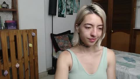 Snapshot of alicee_logan_ chatting on 04/05/26, 02:31 alicee_logan_ online show from 04/05/26, 02:31