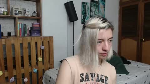 Snapshot of alicee_logan_ chatting on 05/19/26, 02:29 alicee_logan_ online show from 05/19/26, 02:29