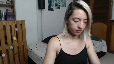 Snapshot of alicee_logan_ chatting on 05/26/26, 01:34 alicee_logan_ online show from 05/26/26, 01:34