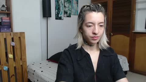 Snapshot of alicee_logan_ chatting on 05/27/26, 02:52 alicee_logan_ online show from 05/27/26, 02:52