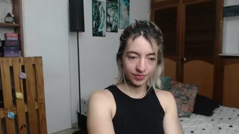 Snapshot of alicee_logan_ chatting on 06/11/26, 02:22 alicee_logan_ online show from 06/11/26, 02:22