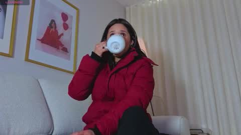 Snapshot of alicee_milf_ chatting on 03/20/26, 11:59 Aleja online show from 03/20/26, 11:59