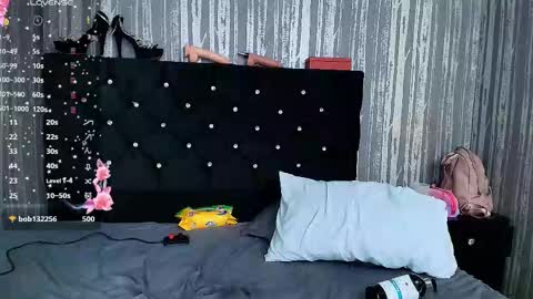 alicee_moonn online show from 11/06/25, 08:26