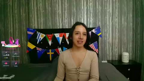 alicee_moonn online show from 06/14/26, 05:15