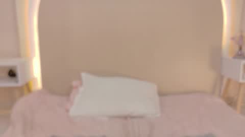 Snapshot of alicee_rodriguez chatting on 02/17/26, 09:54 alice online show from 02/17/26, 09:54