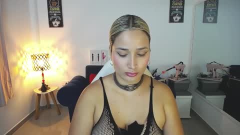 Alicia    1000 PM - 600 AM COLOMBIAN TIME online show from 04/09/26, 11:21