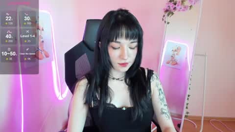 Snapshot of aliceeinwonderlanddd chatting on 06/16/26, 02:36 Alice online show from 06/16/26, 02:36