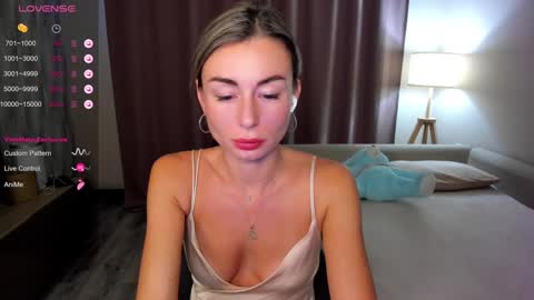 Snapshot of aliceevan chatting on 12/06/24, 09:43 Daniella online show from 12/06/24, 09:43