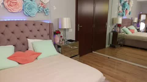 Snapshot of alicehadley chatting on 02/04/26, 02:17 AliceHadley online show from 02/04/26, 02:17