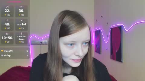 Alie online show from 09/28/25, 01:22