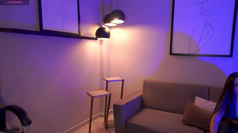 Alice online show from 10/31/25, 07:48