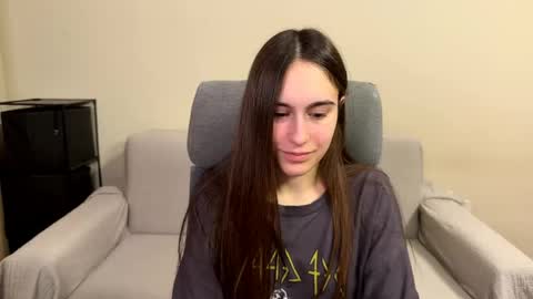 Snapshot of alicekollt chatting on 04/15/26, 07:58 alicekollt online show from 04/15/26, 07:58