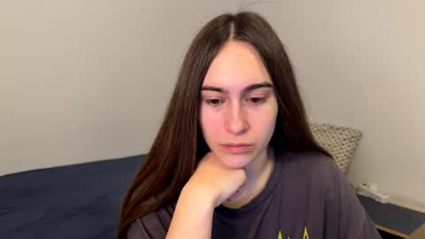 Snapshot of alicekollt chatting on 05/01/26, 09:30 alicekollt online show from 05/01/26, 09:30