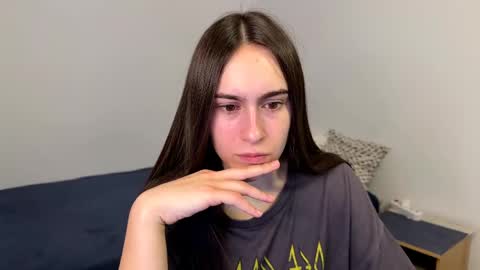 Snapshot of alicekollt chatting on 05/04/26, 01:56 alicekollt online show from 05/04/26, 01:56