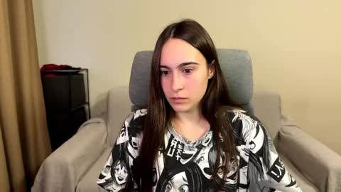Snapshot of alicekollt chatting on 05/30/26, 06:05 alicekollt online show from 05/30/26, 06:05