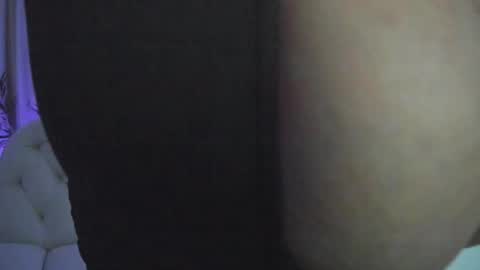 AliceLevine online show from 10/16/25, 04:02