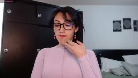 Snapshot of alicelove75 chatting on 07/14/26, 10:04 alicelove75 online show from 07/14/26, 10:04