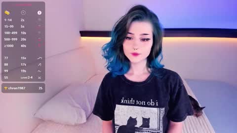 Snapshot of alicentity chatting on 03/25/26, 08:31 Alice online show from 03/25/26, 08:31