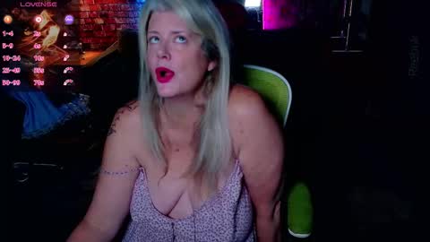 Snapshot of alicescuriosity chatting on 02/03/26, 06:51 Alices Curiosity online show from 02/03/26, 06:51