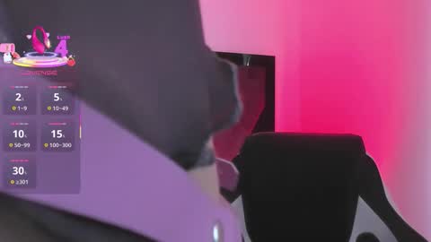 Snapshot of alicestevens_ chatting on 10/29/25, 01:13 Alicestevens online show from 10/29/25, 01:13