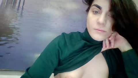 Snapshot of alicetailorrr chatting on 05/05/26, 06:49 AliceTailorrr online show from 05/05/26, 06:49