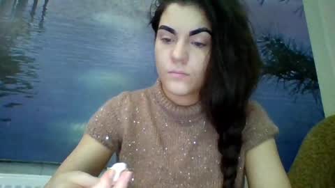 Snapshot of alicetailorrr chatting on 05/18/26, 05:24 AliceTailorrr online show from 05/18/26, 05:24