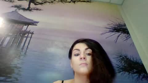 Snapshot of alicetailorrr chatting on 05/21/26, 10:06 AliceTailorrr online show from 05/21/26, 10:06