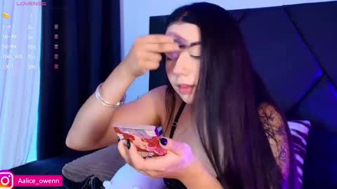 Alice online show from 11/13/25, 10:19