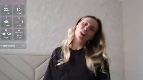 Snapshot of alicewonders_ chatting on 03/10/25, 10:59 Alice online show from 03/10/25, 10:59