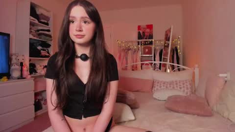 from wonderland online show from 01/17/25, 03:43