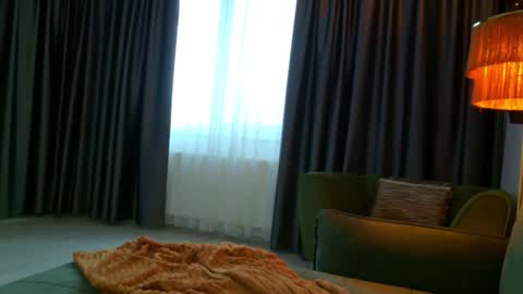 Snapshot of alicexsquirt chatting on 02/13/26, 06:20 Alice online show from 02/13/26, 06:20