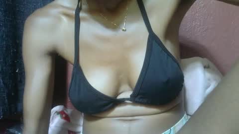 alicia253177 online show from 02/12/25, 12:01