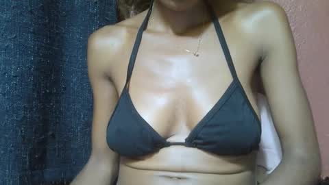 alicia253177 online show from 03/01/25, 06:21