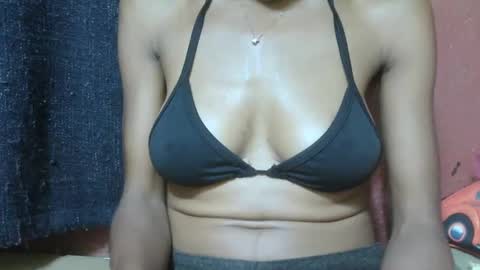 alicia253177 online show from 03/02/25, 04:21