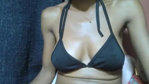 alicia253177 online show from 03/10/25, 01:43