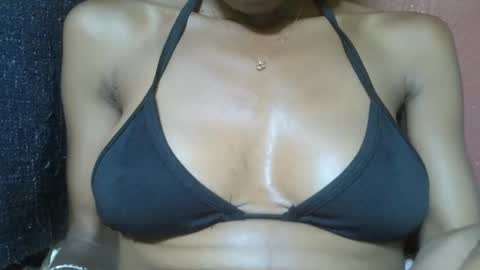 alicia253177 online show from 03/11/25, 06:30