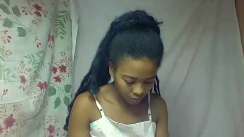 Snapshot of alicia9794 chatting on 05/27/26, 08:06 alicia9794 online show from 05/27/26, 08:06
