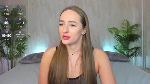 Mia online show from 02/06/25, 02:22