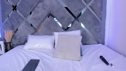 Alice  online show from 01/27/25, 05:58