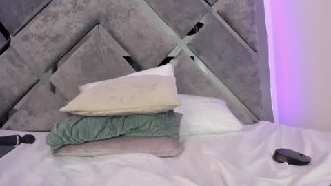 Alice  online show from 02/12/25, 07:56