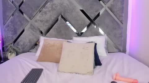 Alice  online show from 02/15/25, 12:37