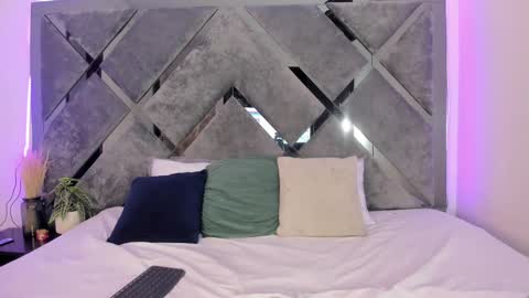 Alice  online show from 02/24/25, 07:30