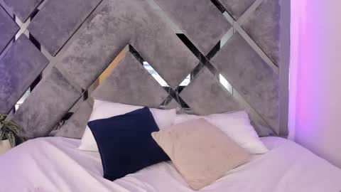 Alice  online show from 02/28/25, 04:10