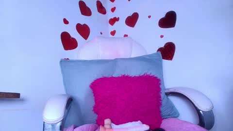 Alicia Kyse  online show from 02/11/25, 03:08