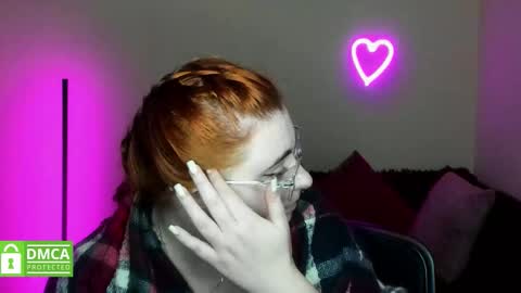 Alicia online show from 10/15/25, 06:02