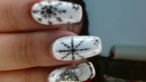 Snapshot of alicia_va chatting on 12/03/24, 08:49 Alice online show from 12/03/24, 08:49