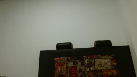 Snapshot of alicia_va chatting on 03/08/26, 01:37 Alice online show from 03/08/26, 01:37