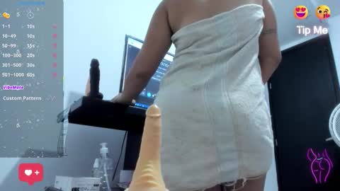 alicia_whittee online show from 09/13/25, 10:04