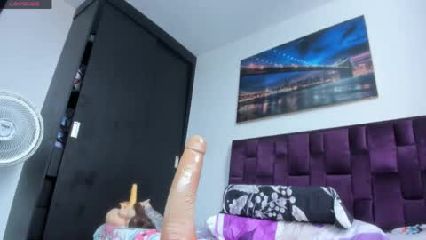 Snapshot of alicia_whittee chatting on 05/11/26, 02:45 alicia_whittee online show from 05/11/26, 02:45