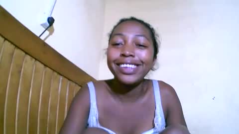 alicianah online show from 09/25/25, 05:16